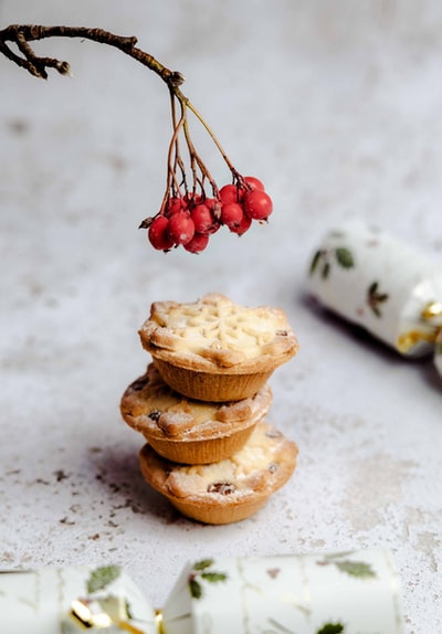 White fabric on the brown biscuits
